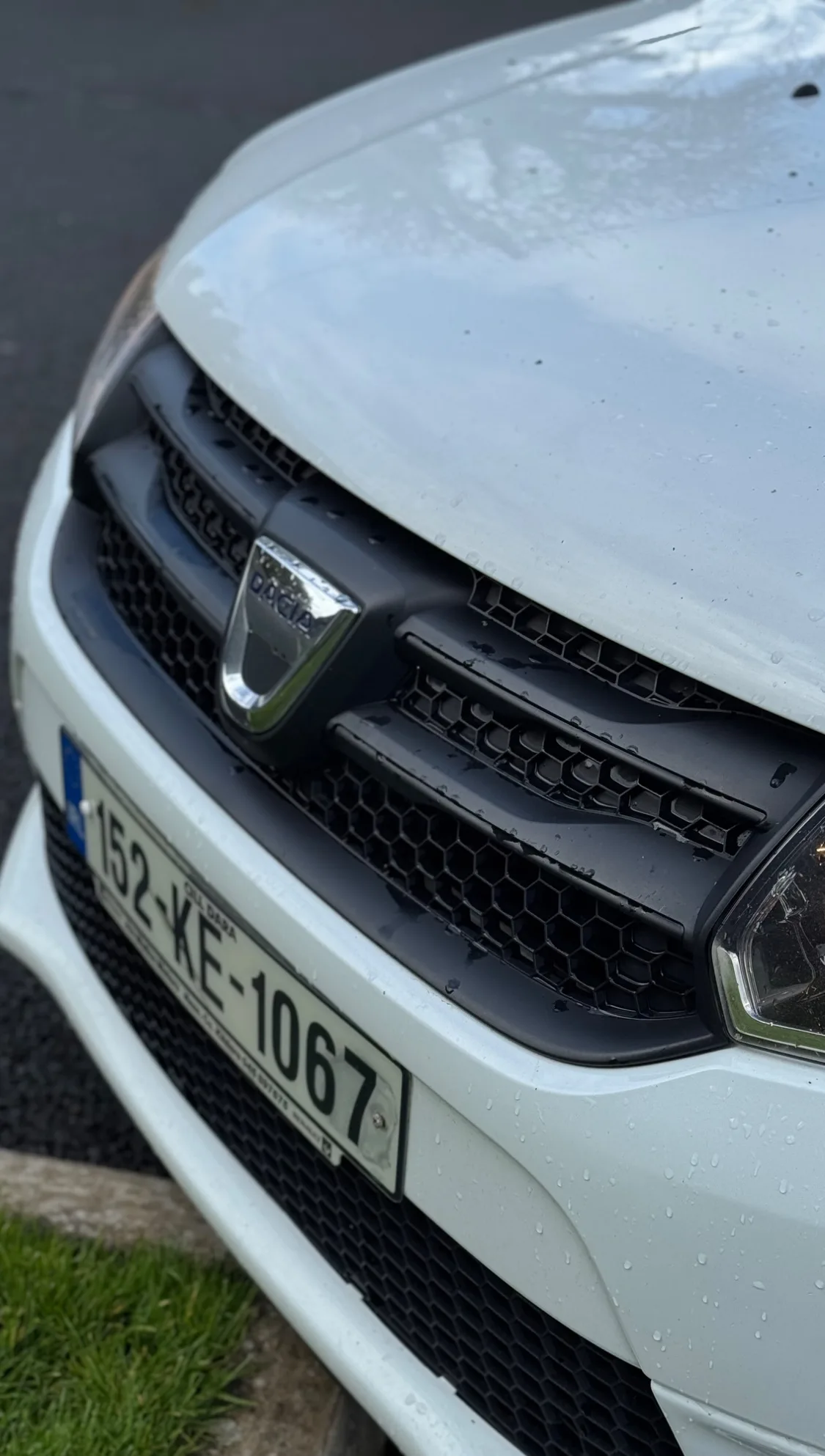 2015 Dacia Logan – photo 2