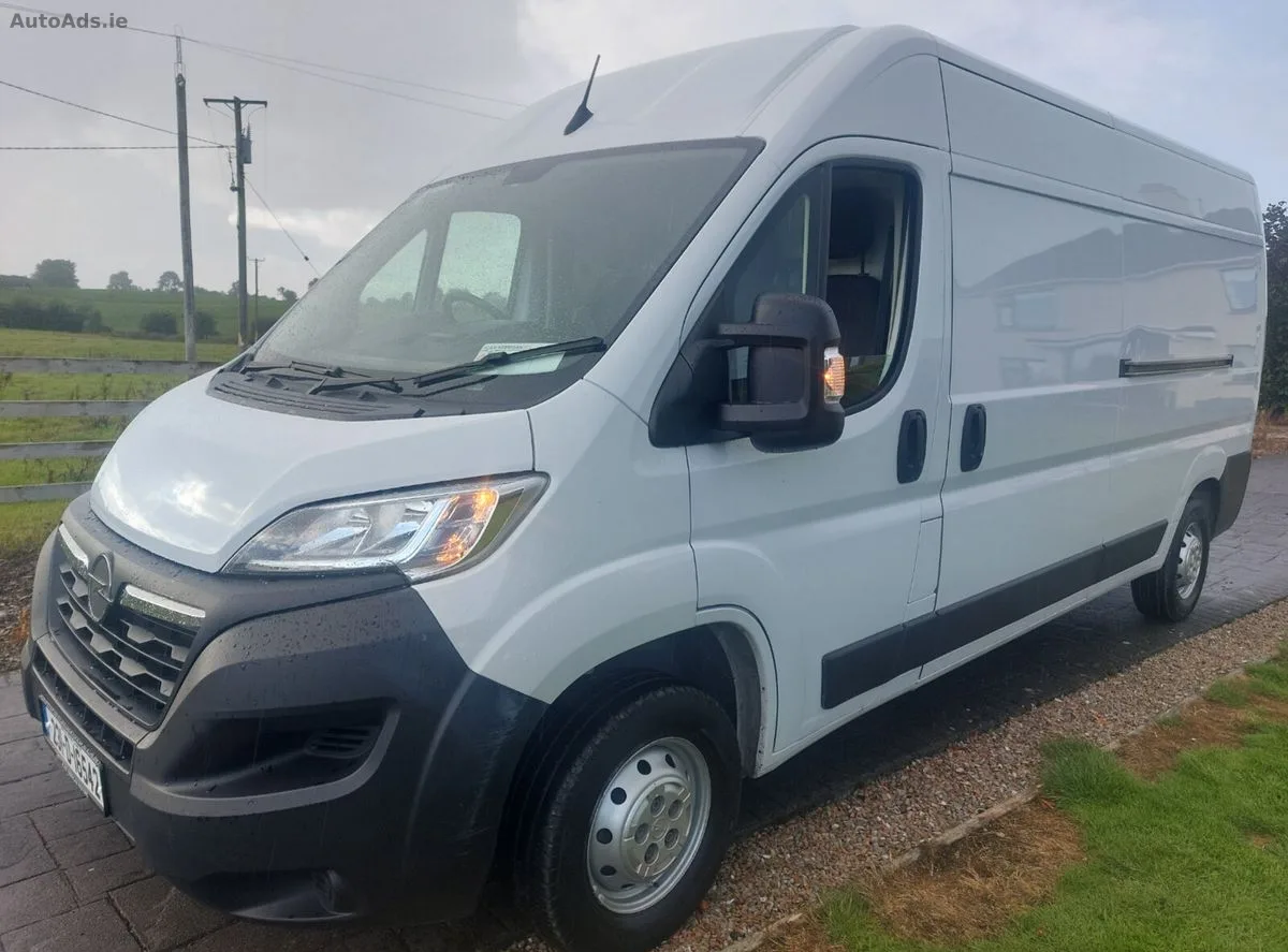 2023 Opel Movano