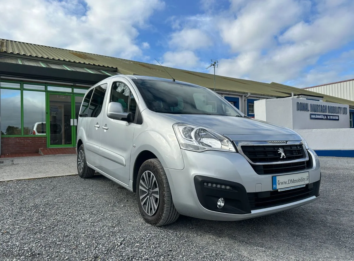 2019 Peugeot Partner Tepee