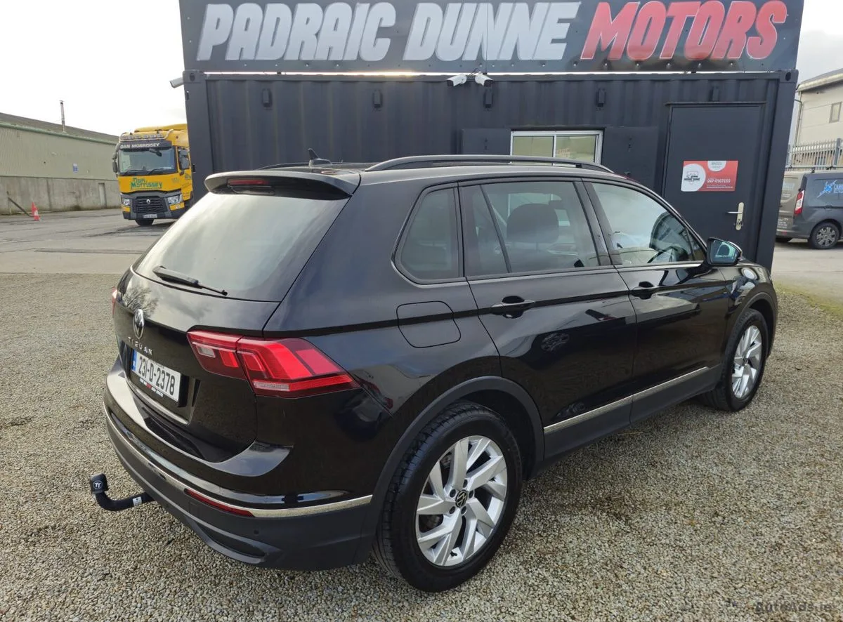 2023 Volkswagen Tiguan – photo 5