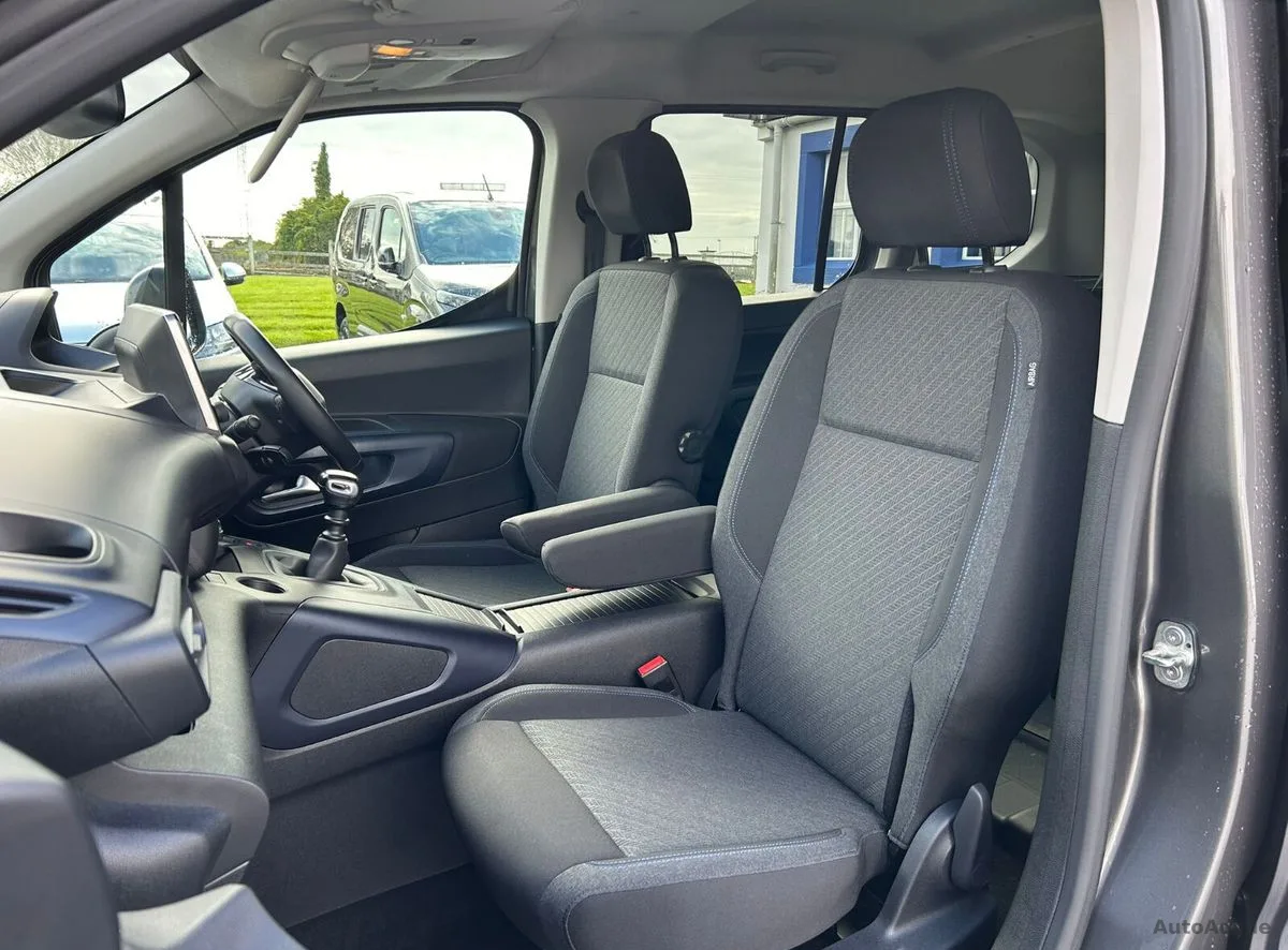 2021 Peugeot Rifter – photo 18