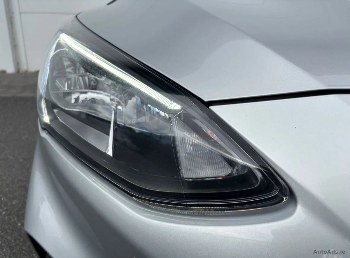 2021 Ford Focus – photo 18
