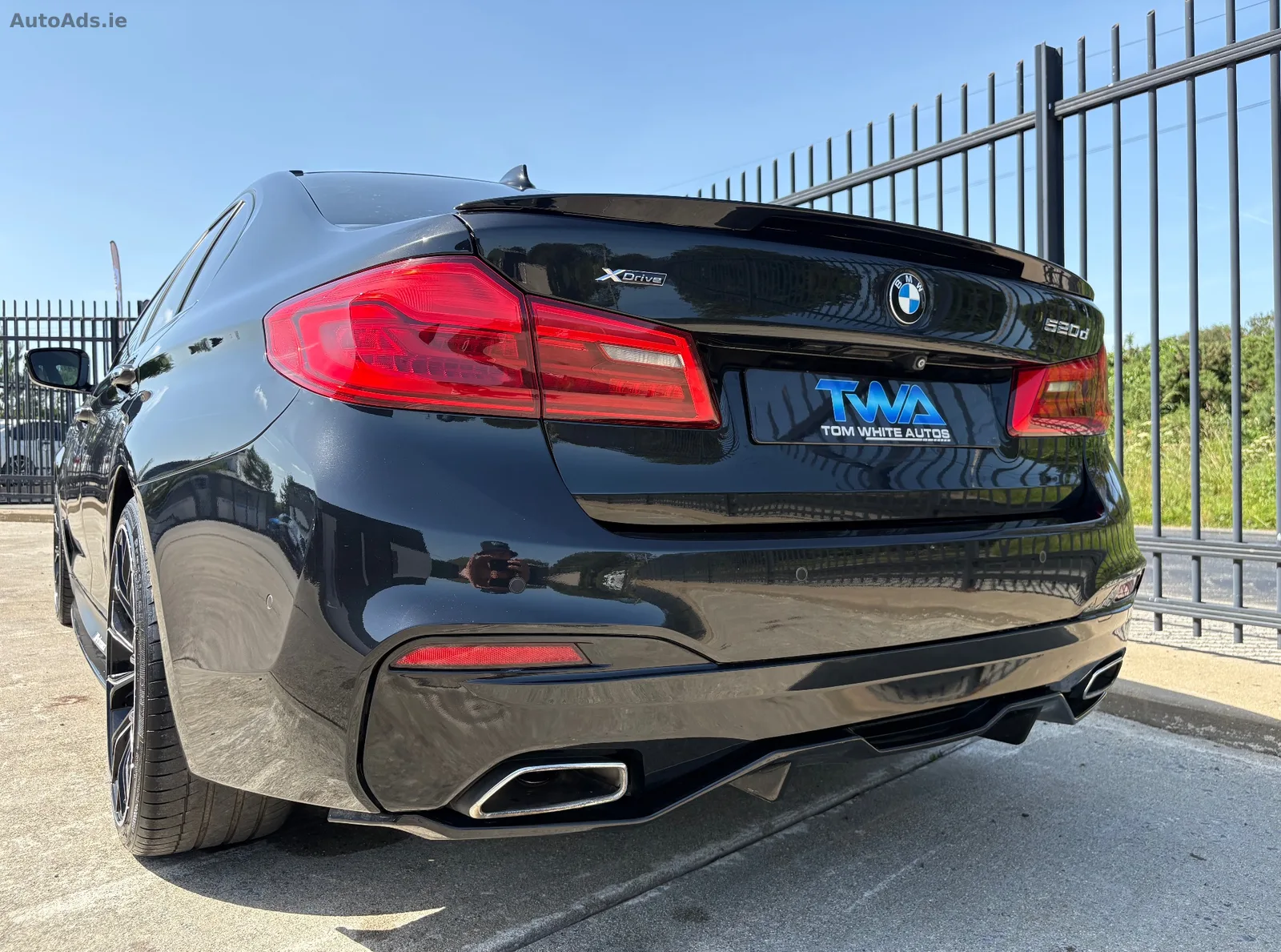 2017 BMW 5 Series – photo 4