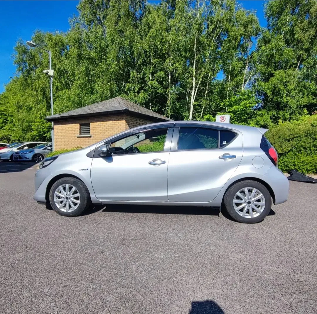 2019 Toyota Aqua – photo 10