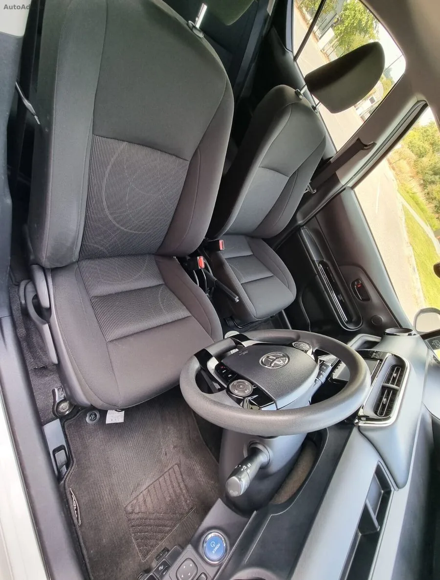 2019 Toyota Aqua – photo 7