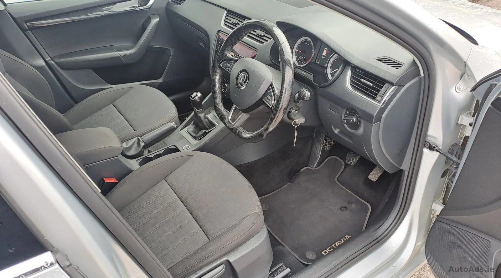 2017 Skoda Octavia – photo 8