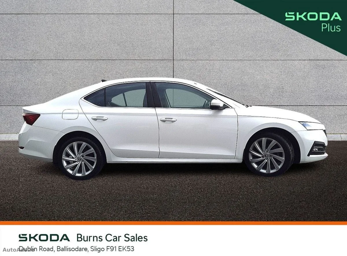 2023 Skoda Octavia – photo 11