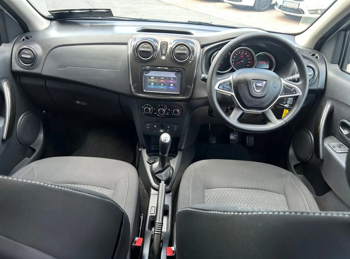 2017 Dacia Sandero – photo 8