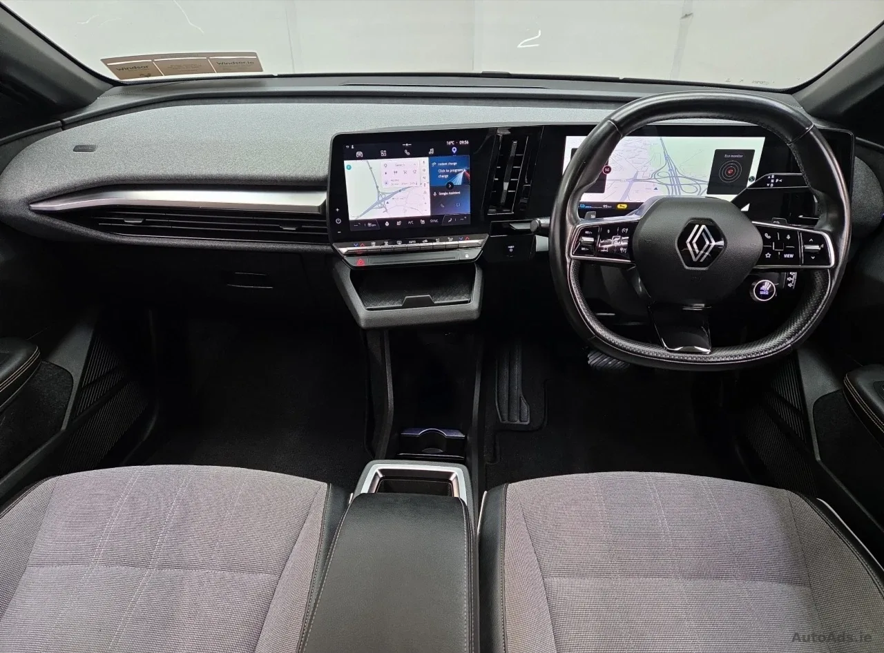 2023 Renault Megane E-Tech – photo 2