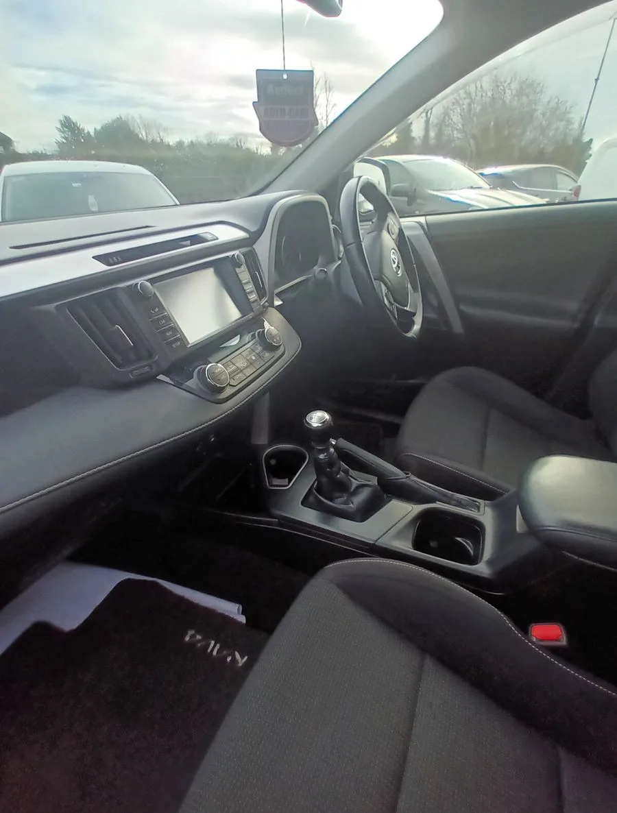 2016 Toyota RAV4 – photo 7
