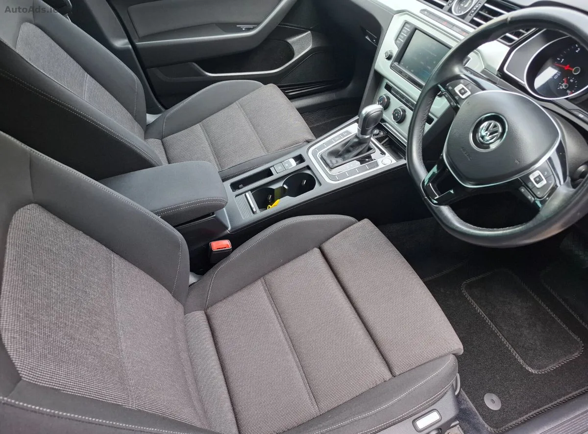 2017 Volkswagen Passat – photo 5