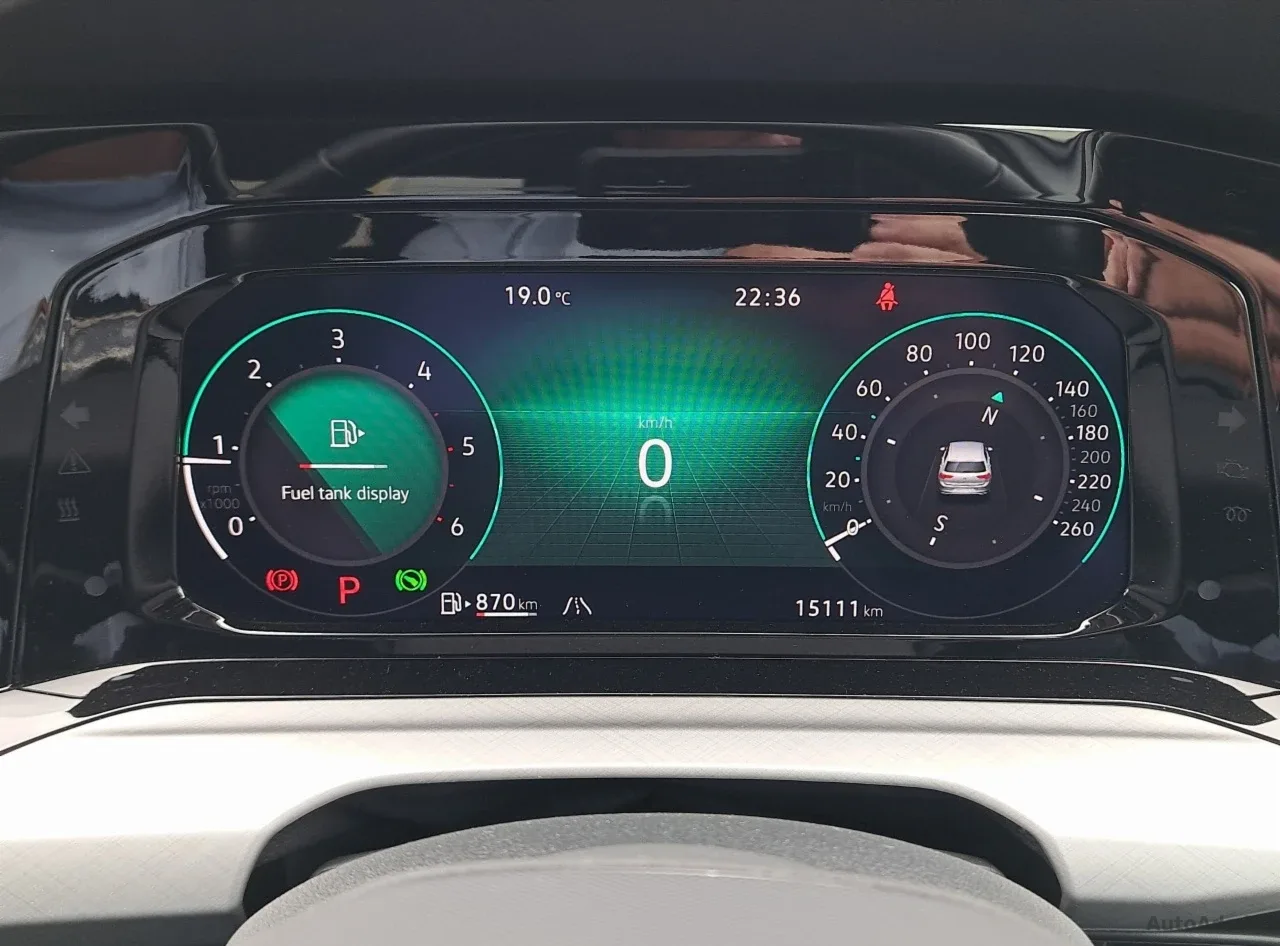 2024 Volkswagen Golf – photo 19