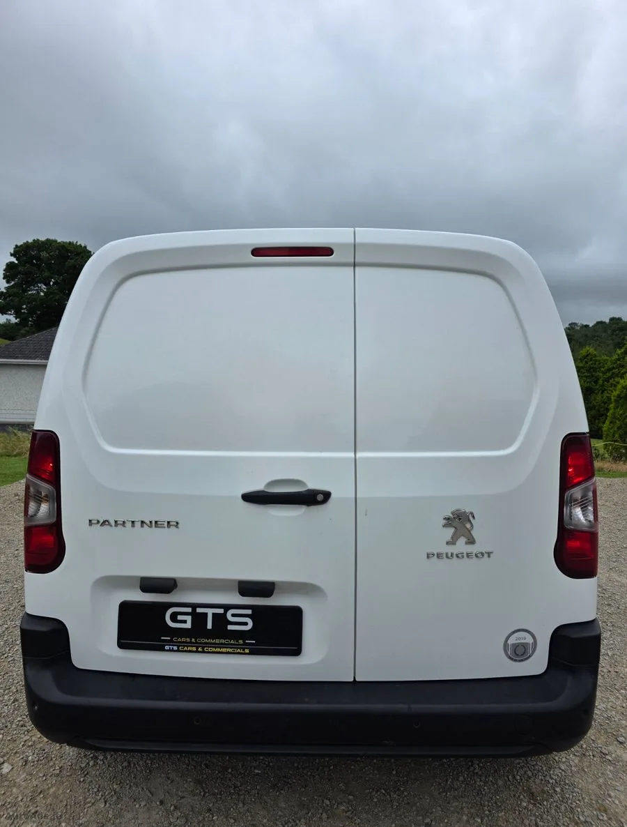 2019 Peugeot Partner – photo 10