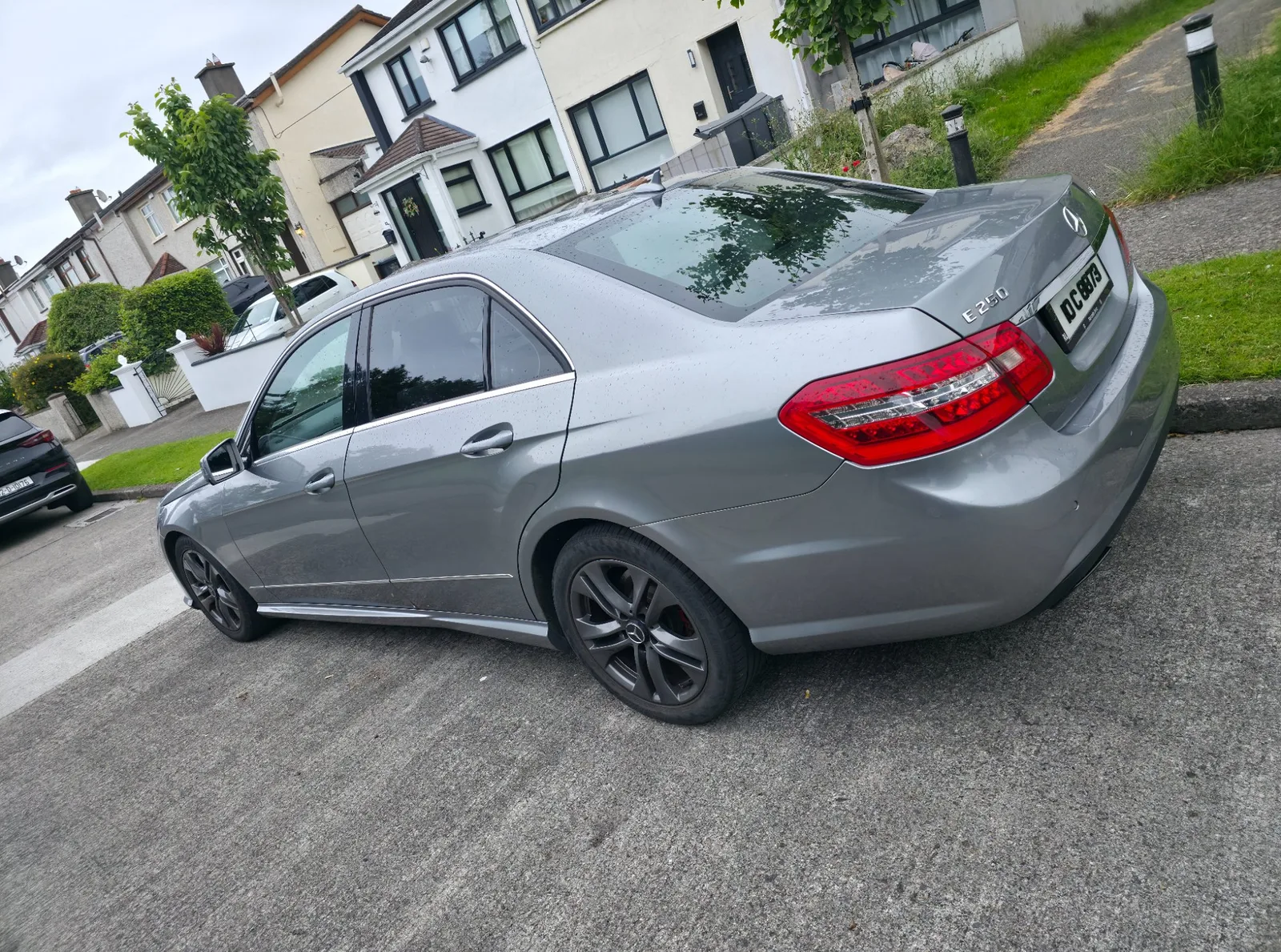 2010 Mercedes-Benz E-Class – photo 3