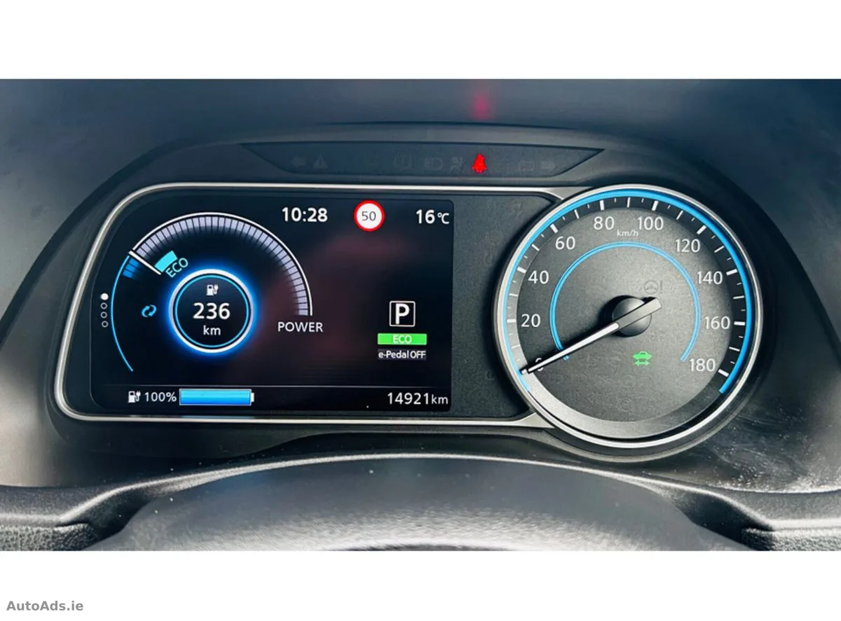 2024 Nissan Leaf – photo 11