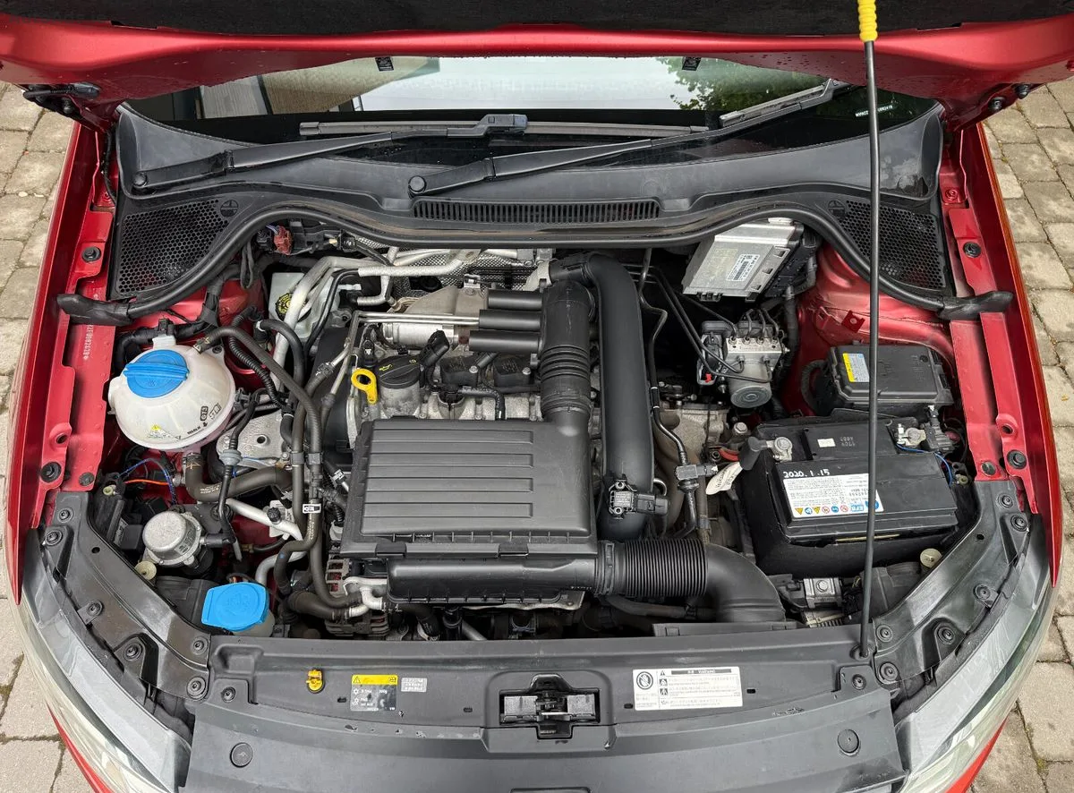 2015 Volkswagen Polo – photo 9