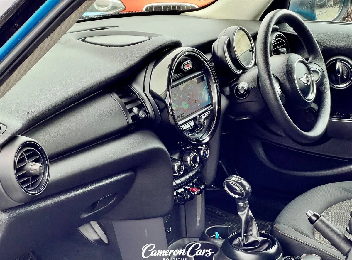 2015 Mini Cooper – photo 15