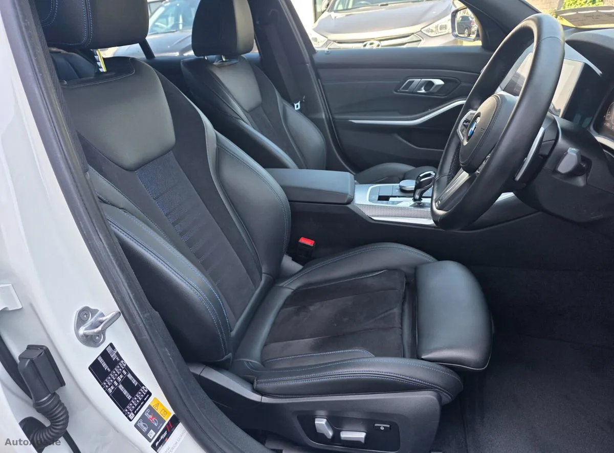 2021 BMW 3-Series – photo 2