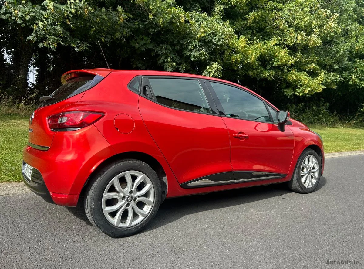 2019 Renault Clio – photo 2