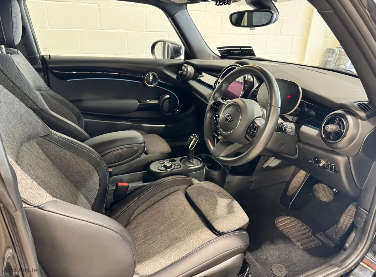 2024 Mini Cooper – photo 11