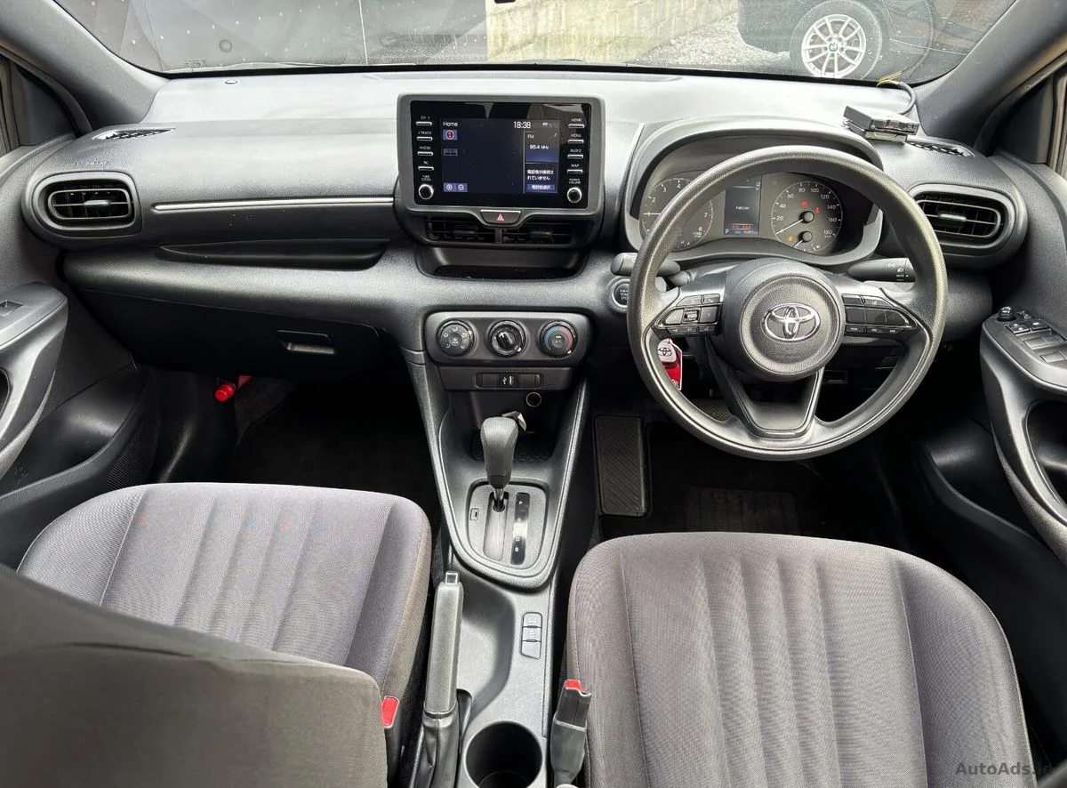 2022 Toyota Yaris – photo 11