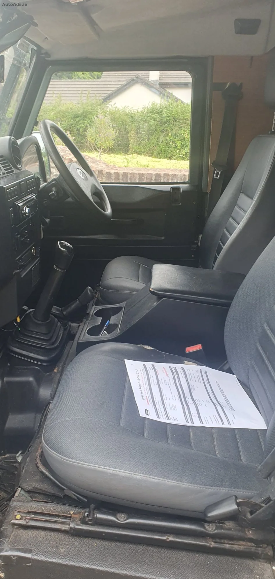 2011 Land Rover Defender – photo 4