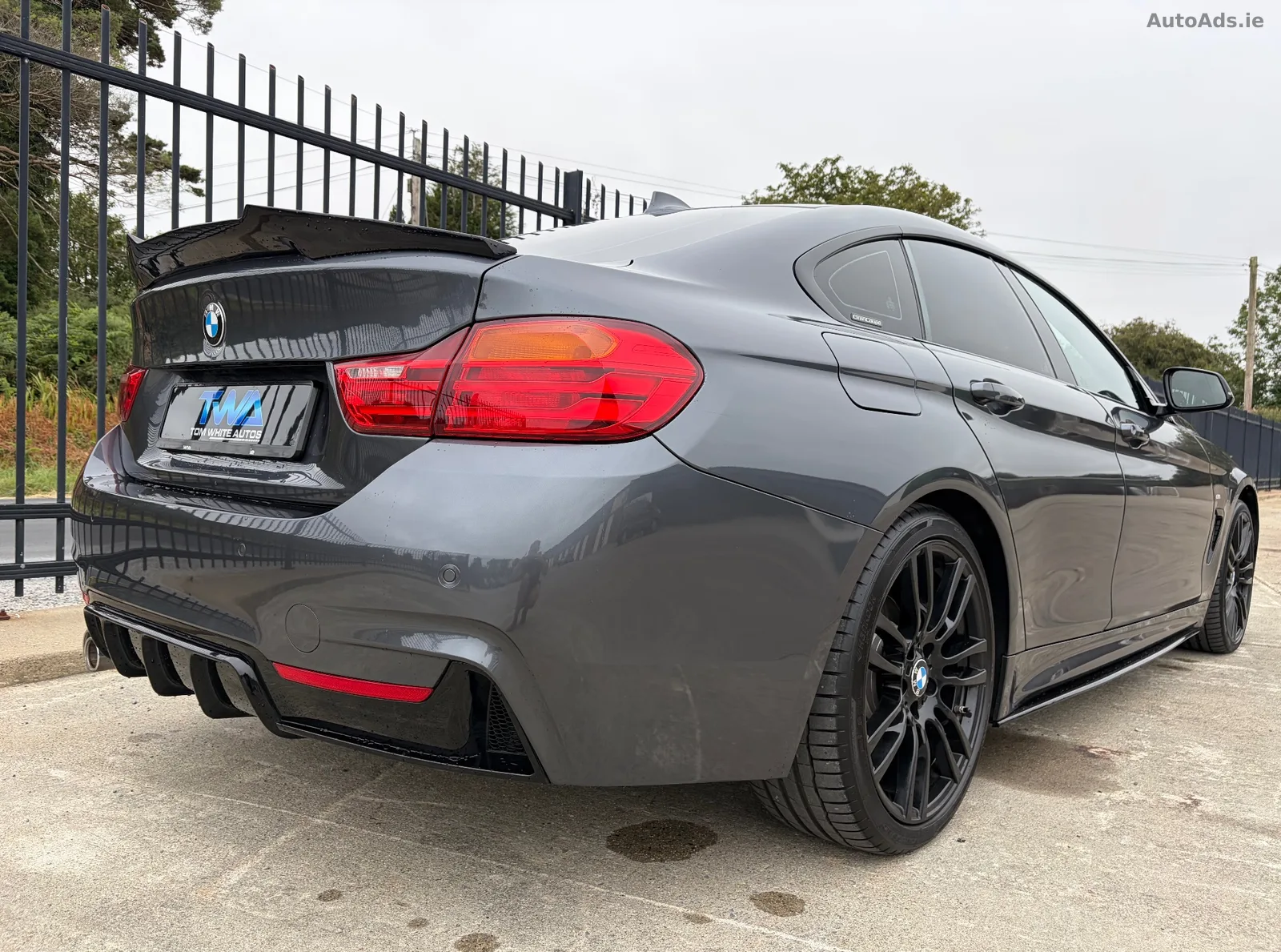 2017 BMW 4 Series – photo 2