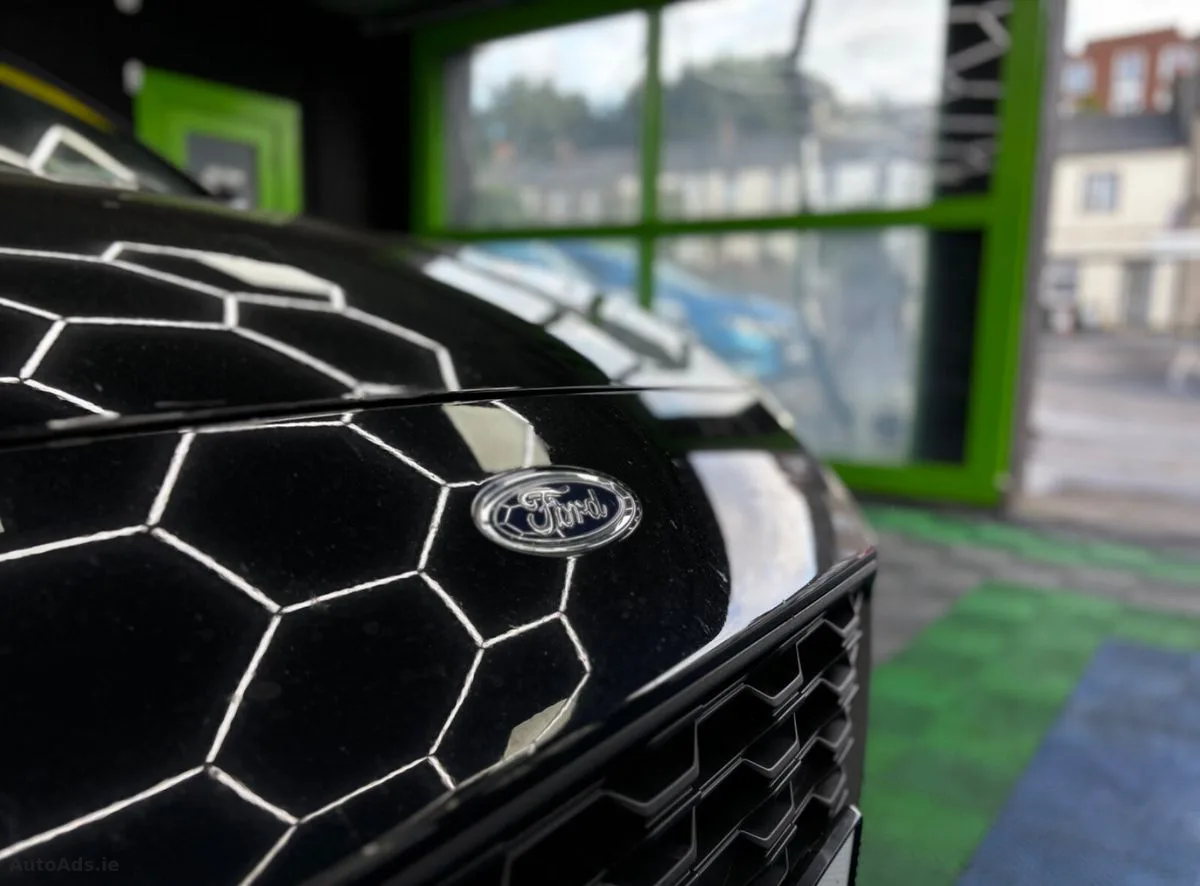 2020 Ford Focus – photo 4