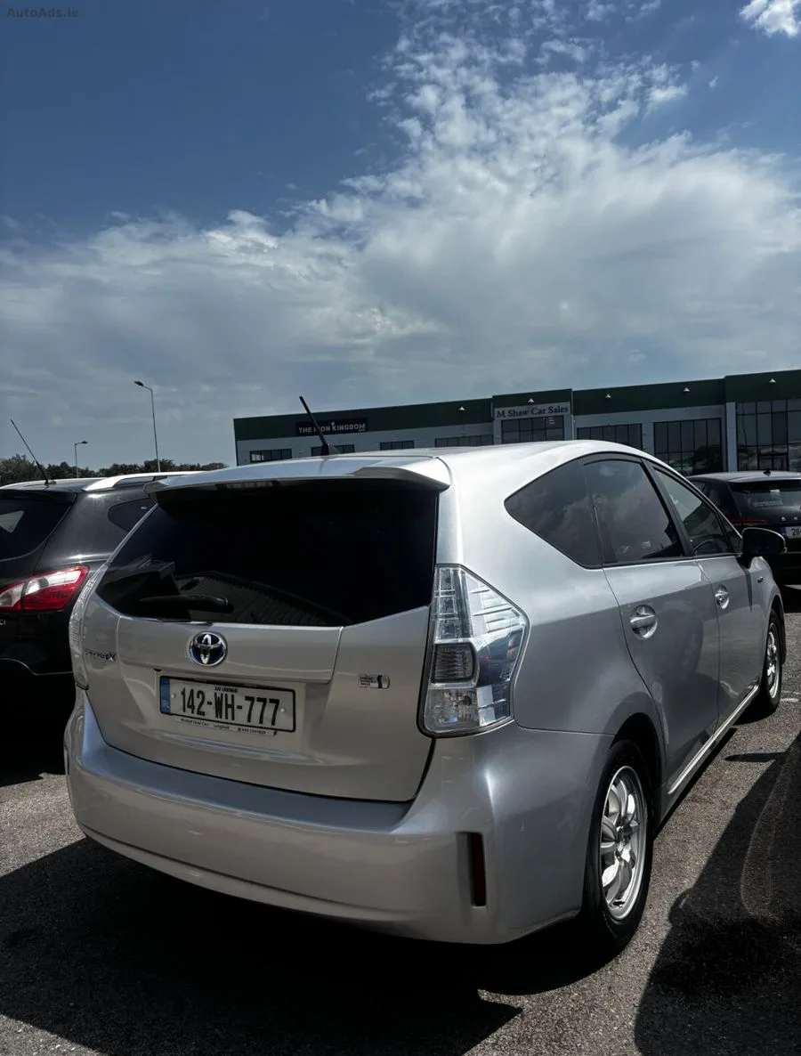 2014 Toyota Prius – photo 7