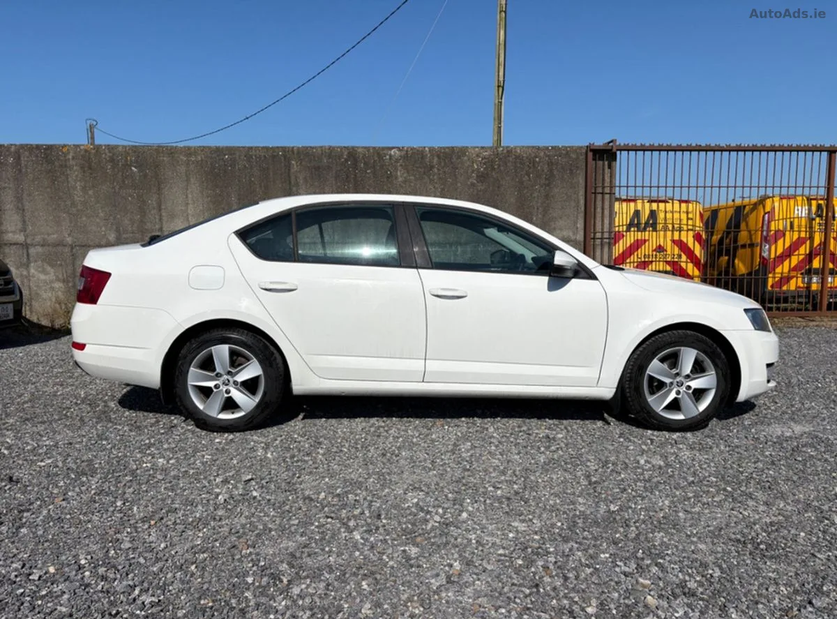 2015 Skoda Octavia – photo 8