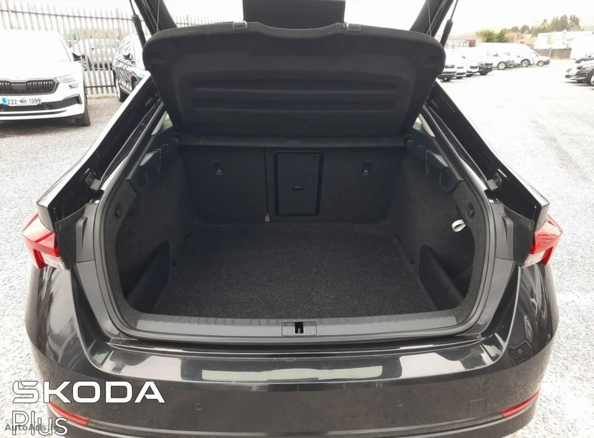 2023 Skoda Octavia – photo 10