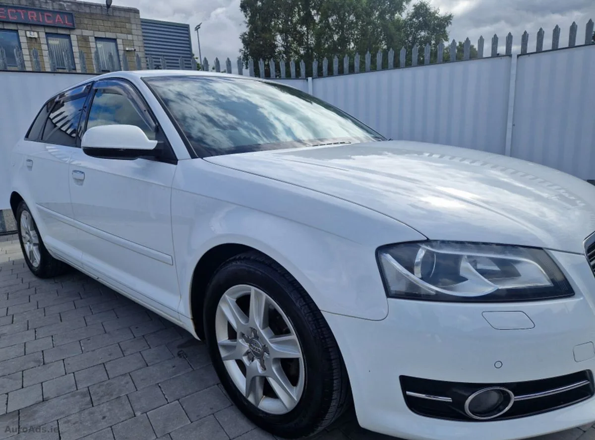 2013 Audi A3 – photo 2