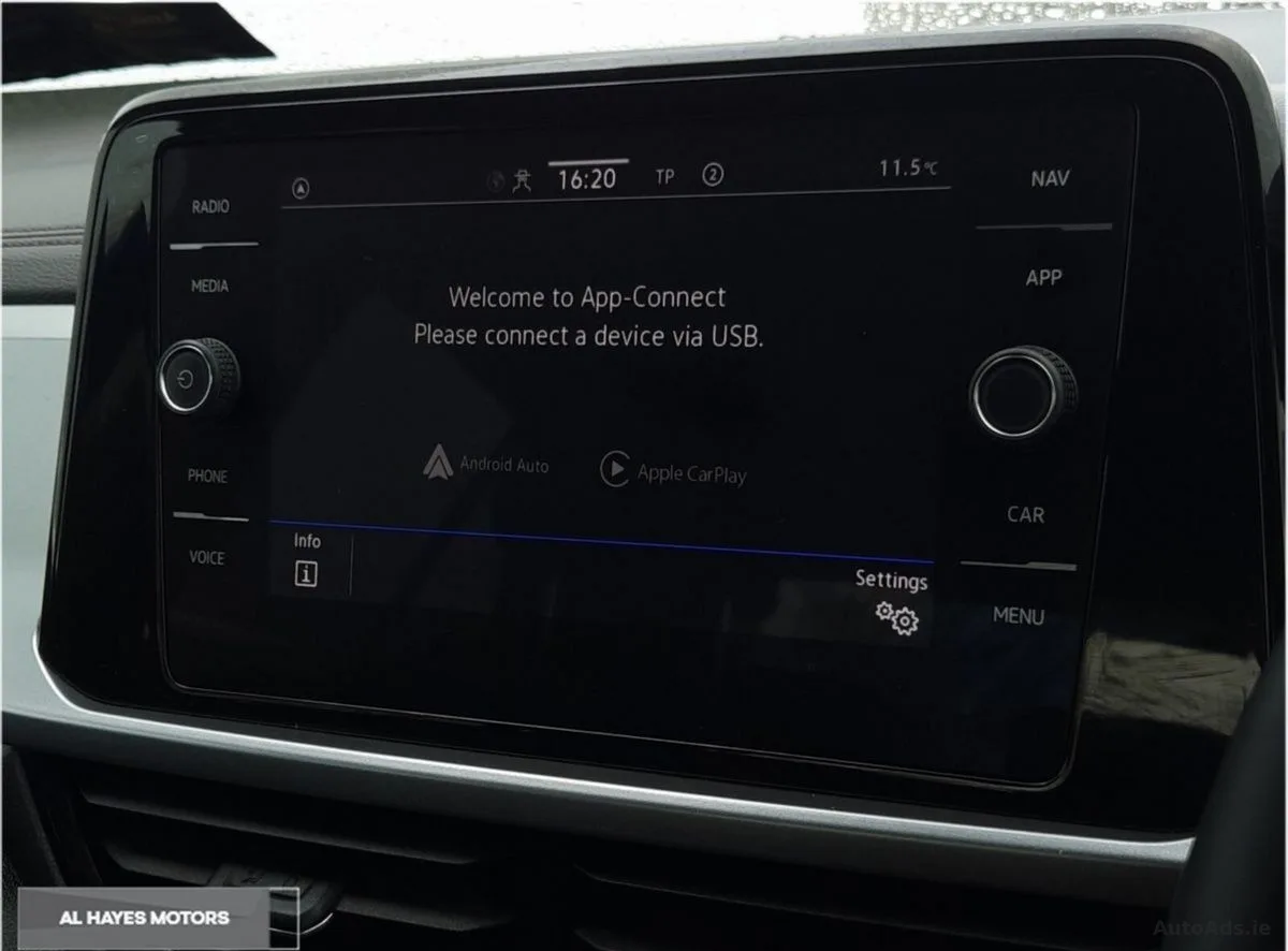 2023 Volkswagen T-Roc – photo 17