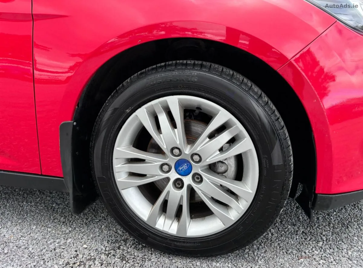 2012 Ford Focus – photo 16