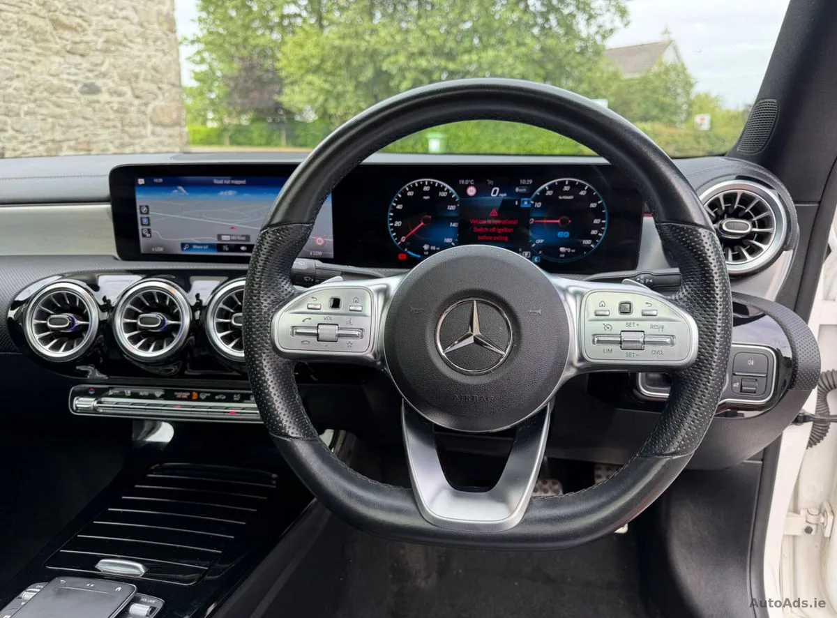 2022 Mercedes-Benz CLA – photo 20