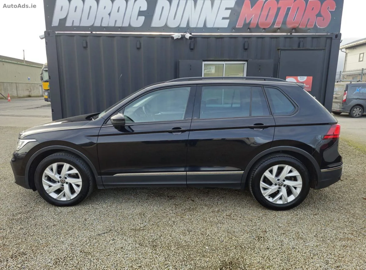 2023 Volkswagen Tiguan – photo 6