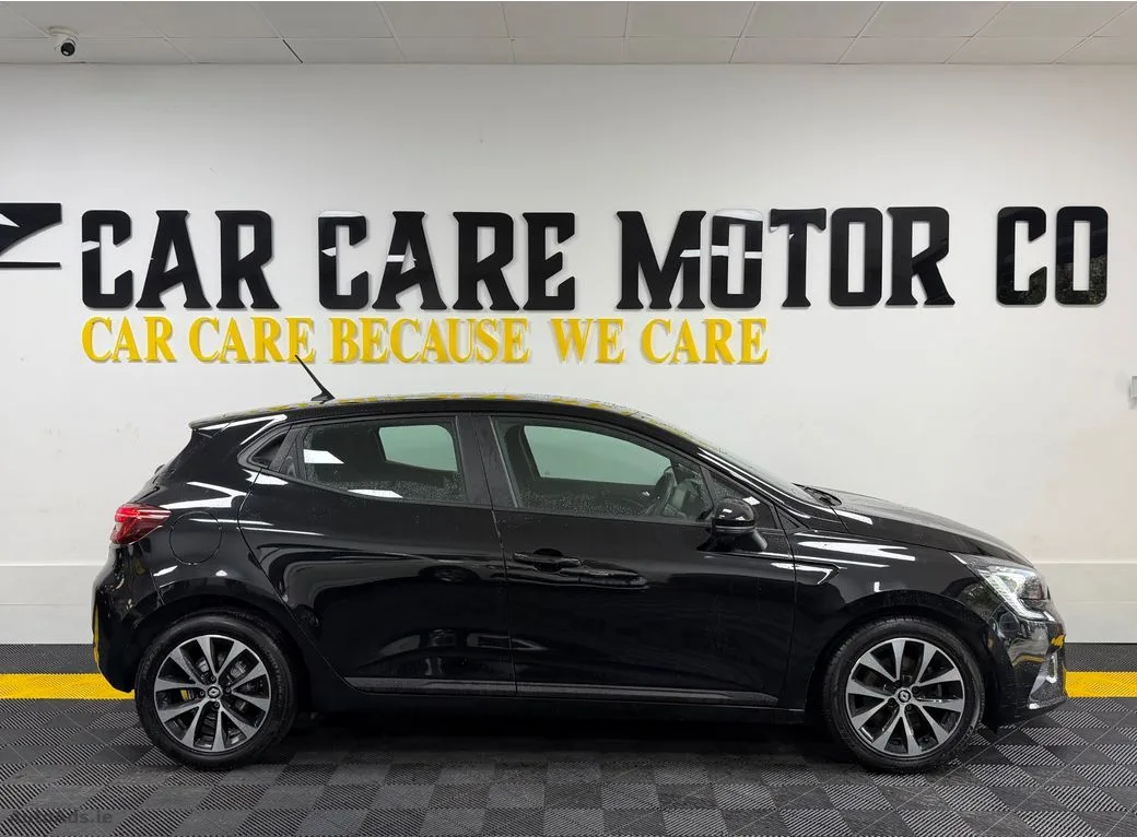 2023 Renault Clio – photo 3
