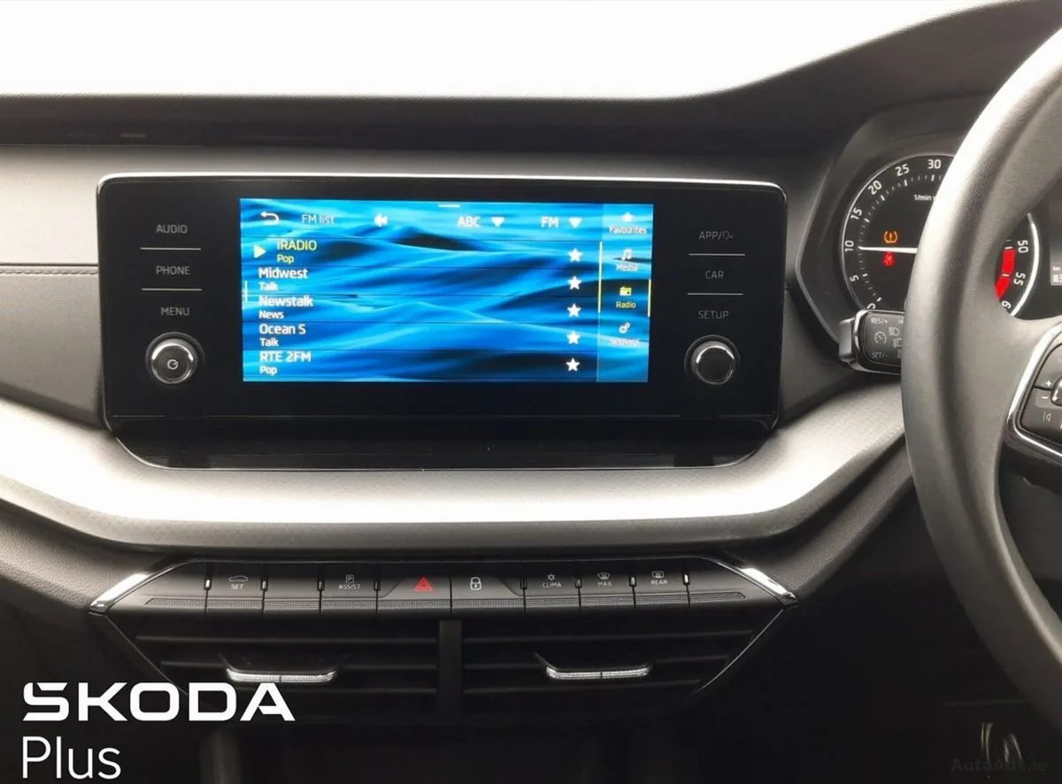 2023 Skoda Octavia – photo 18
