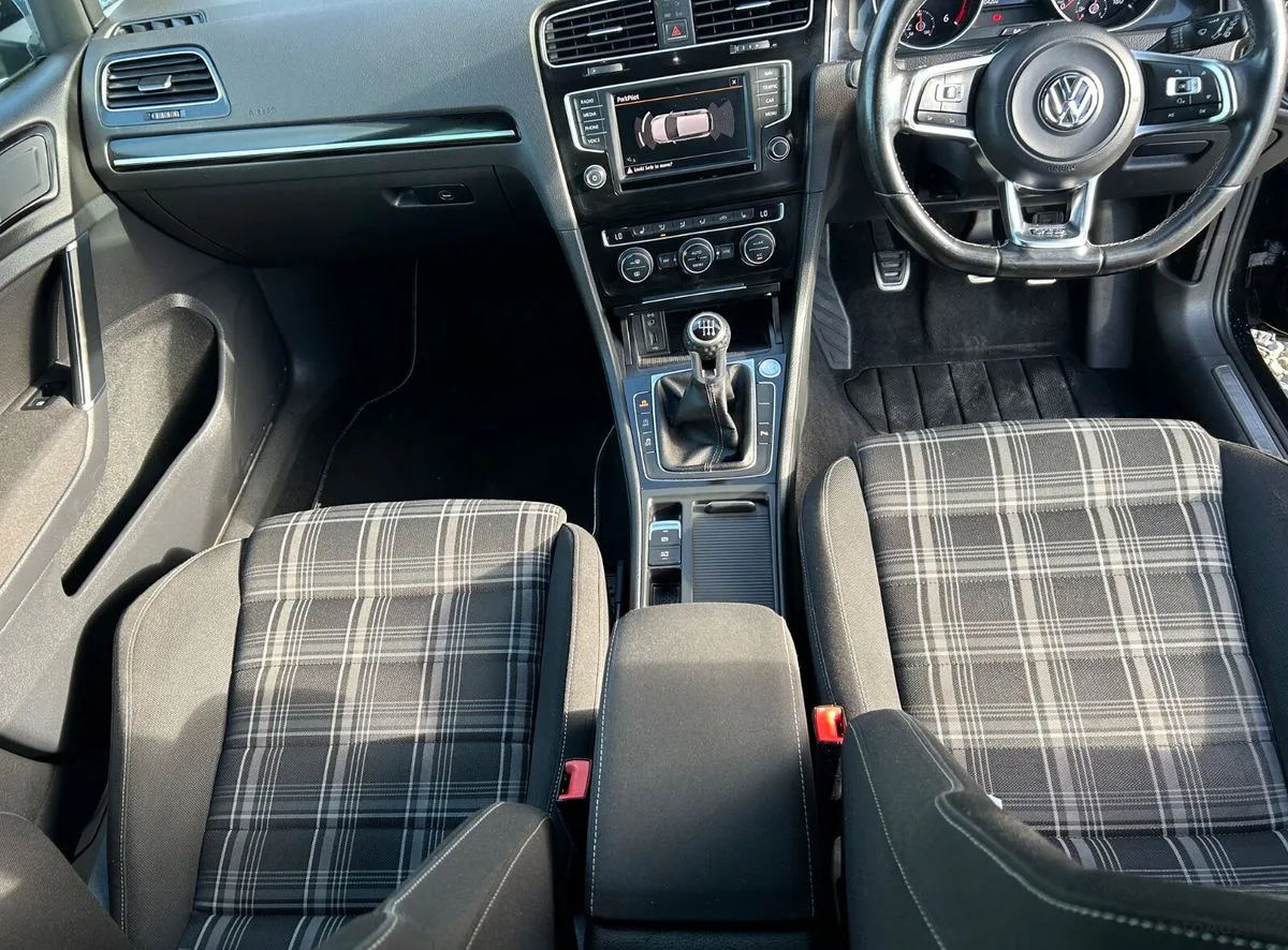2016 Volkswagen Golf – photo 20