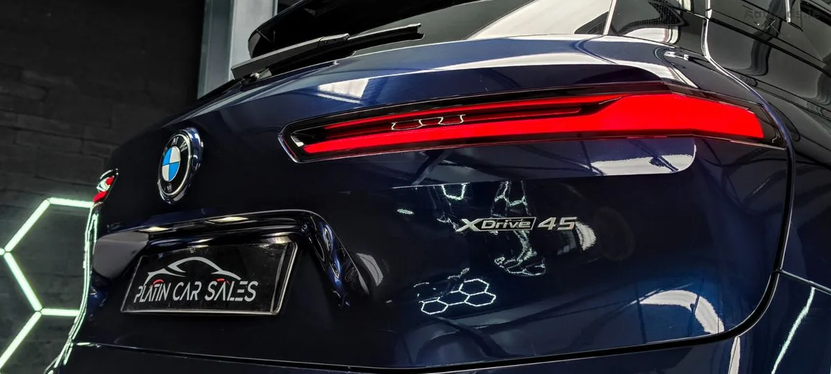 2025 BMW iX – photo 10