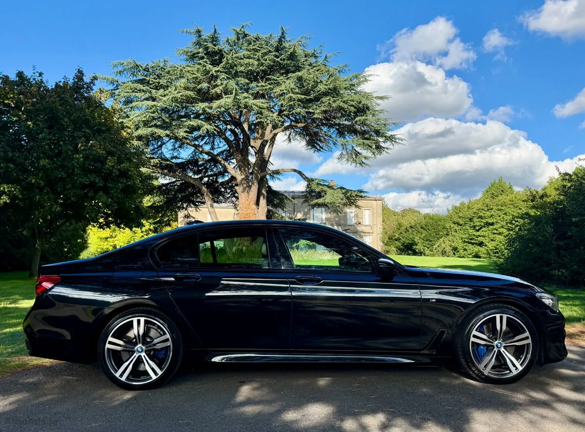2017 BMW 7-Series – photo 2