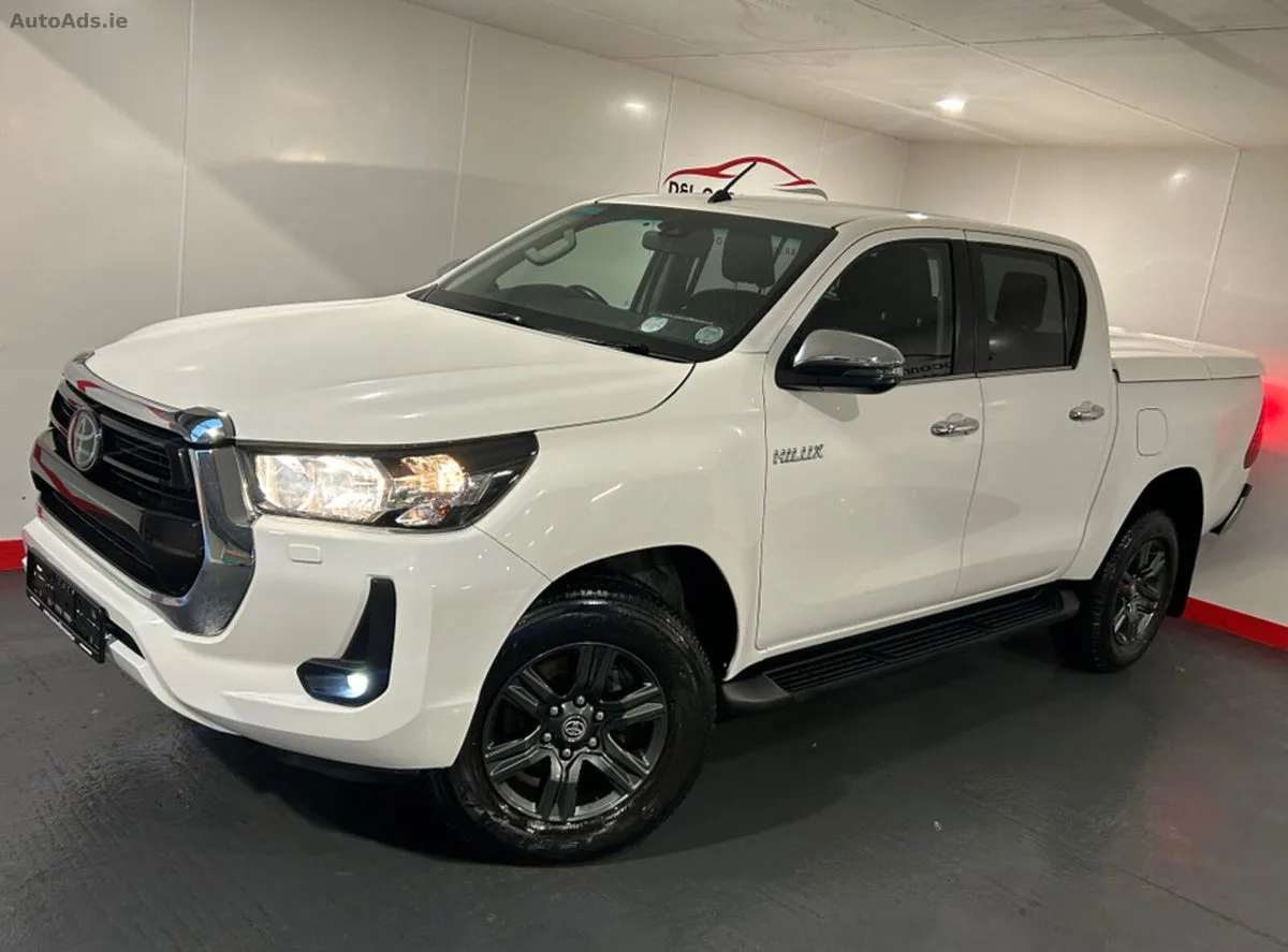 2021 Toyota Hilux – photo 3
