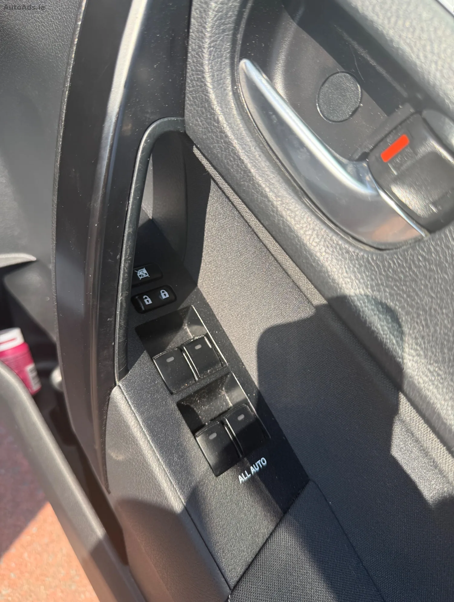 2017 Toyota Corolla – photo 3