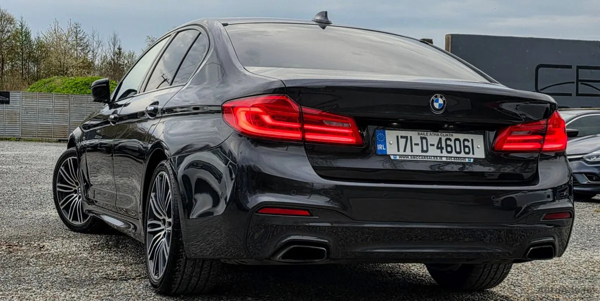 2017 BMW 5-Series – photo 11