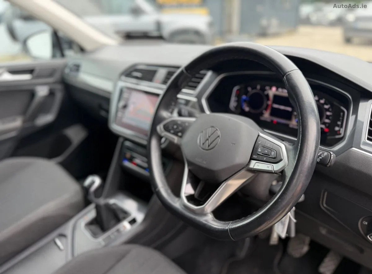 2022 Volkswagen Tiguan – photo 9