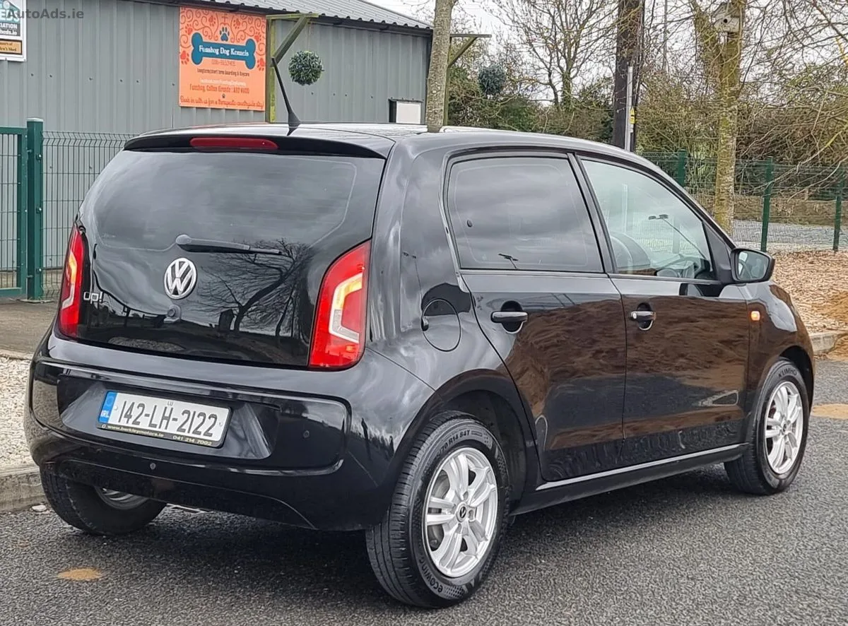2014 Volkswagen up! – photo 11