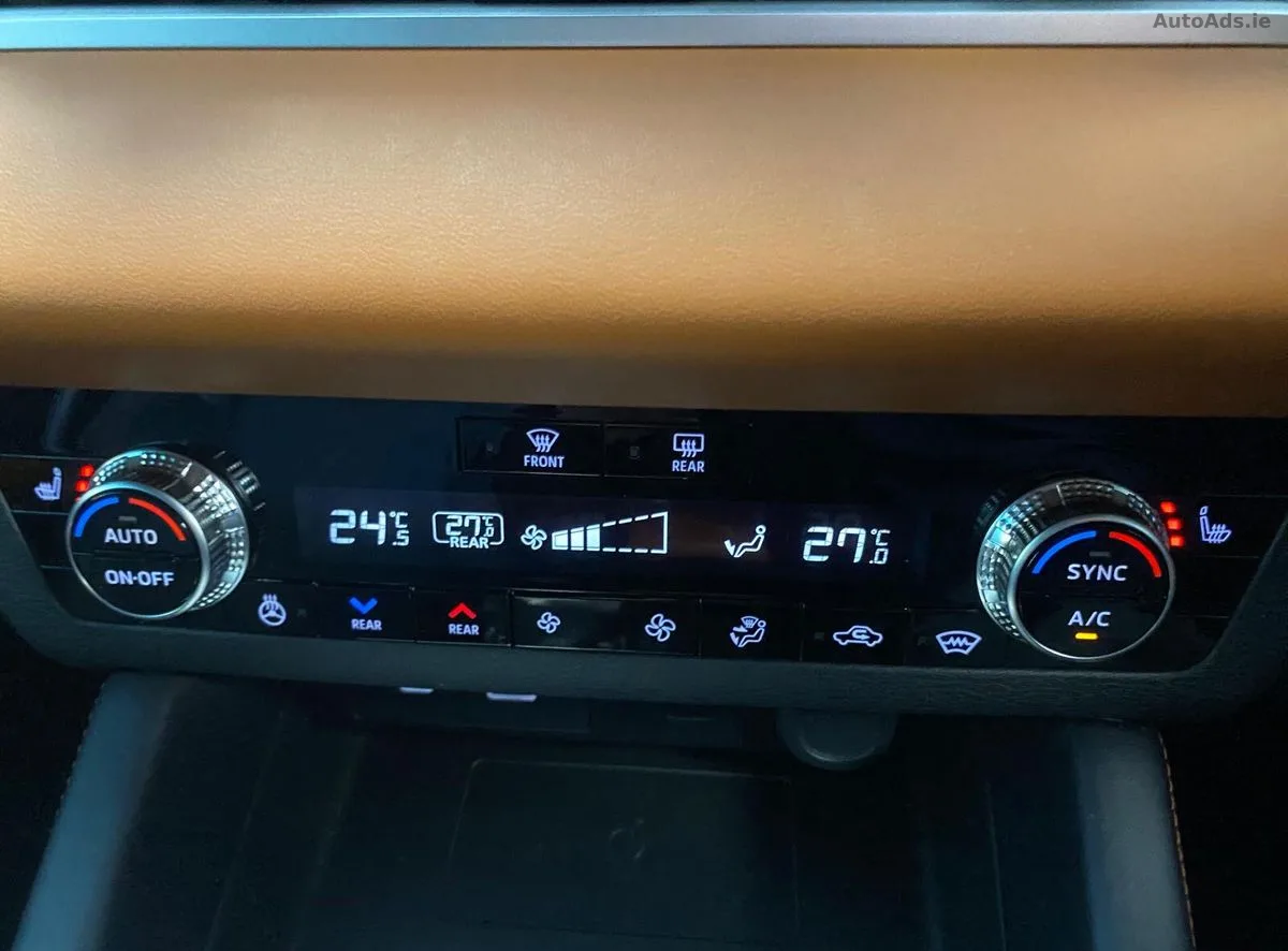 2022 Mitsubishi Outlander – photo 16
