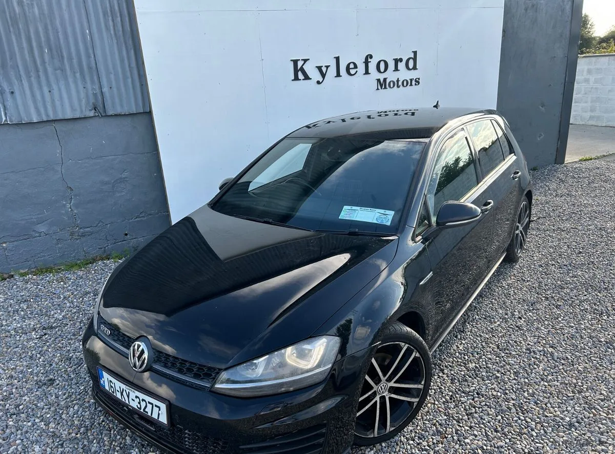 2016 Volkswagen Golf – photo 12
