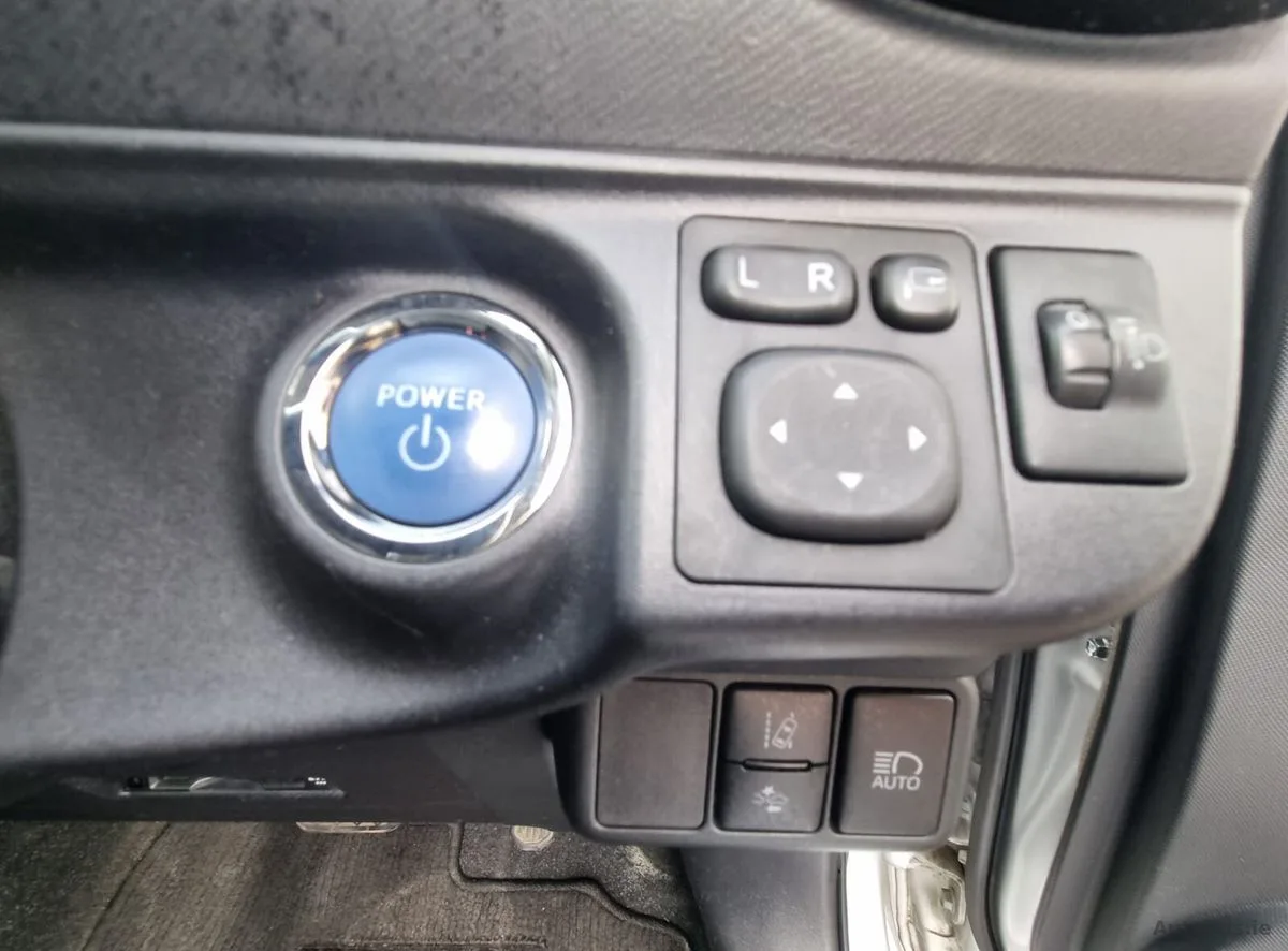 2020 Toyota Aqua – photo 12