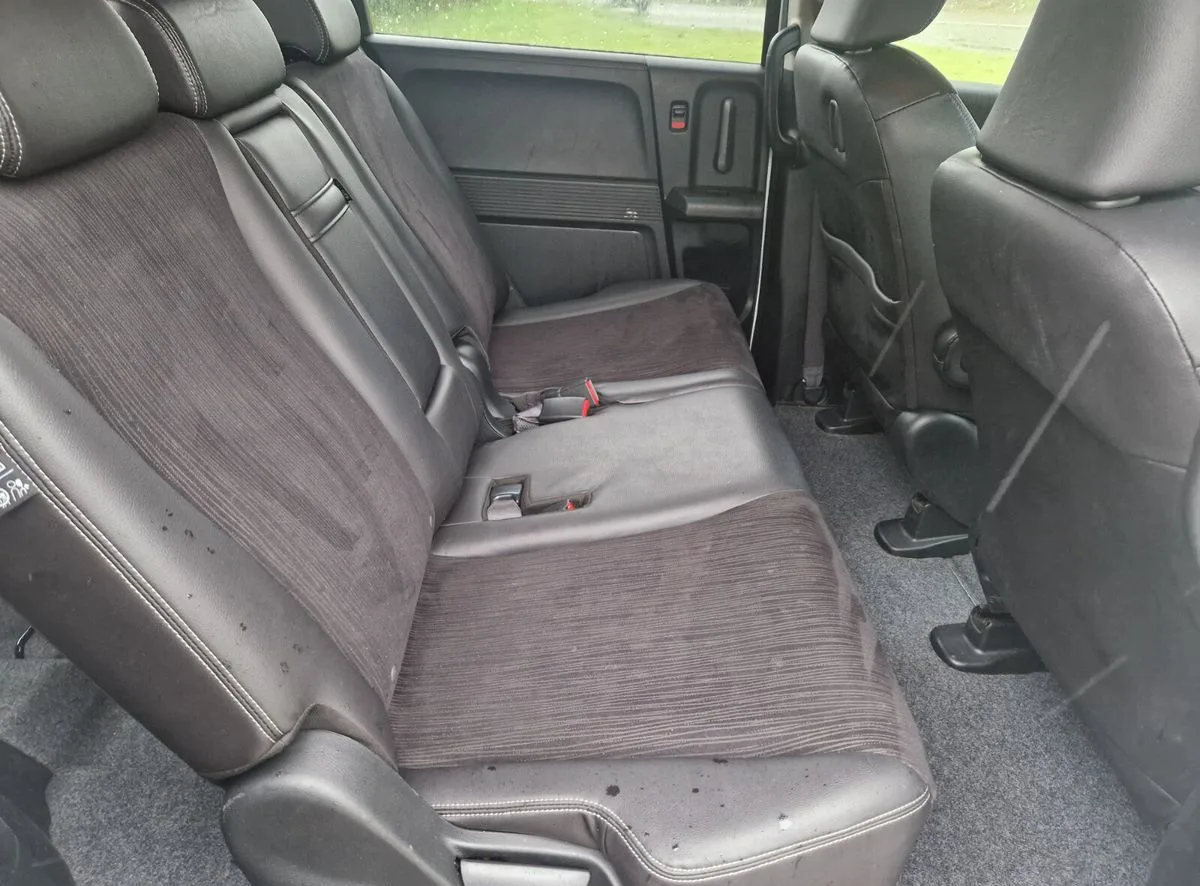 2013 Honda Freed – photo 8